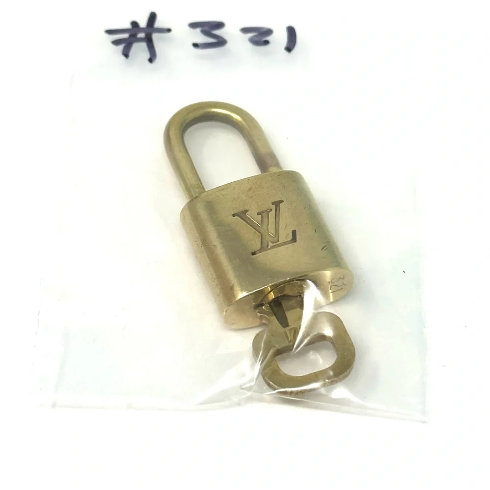 Authentic Louis Vuitton Gold Lock & Key Brass Number 321 - Picture 6 of 6